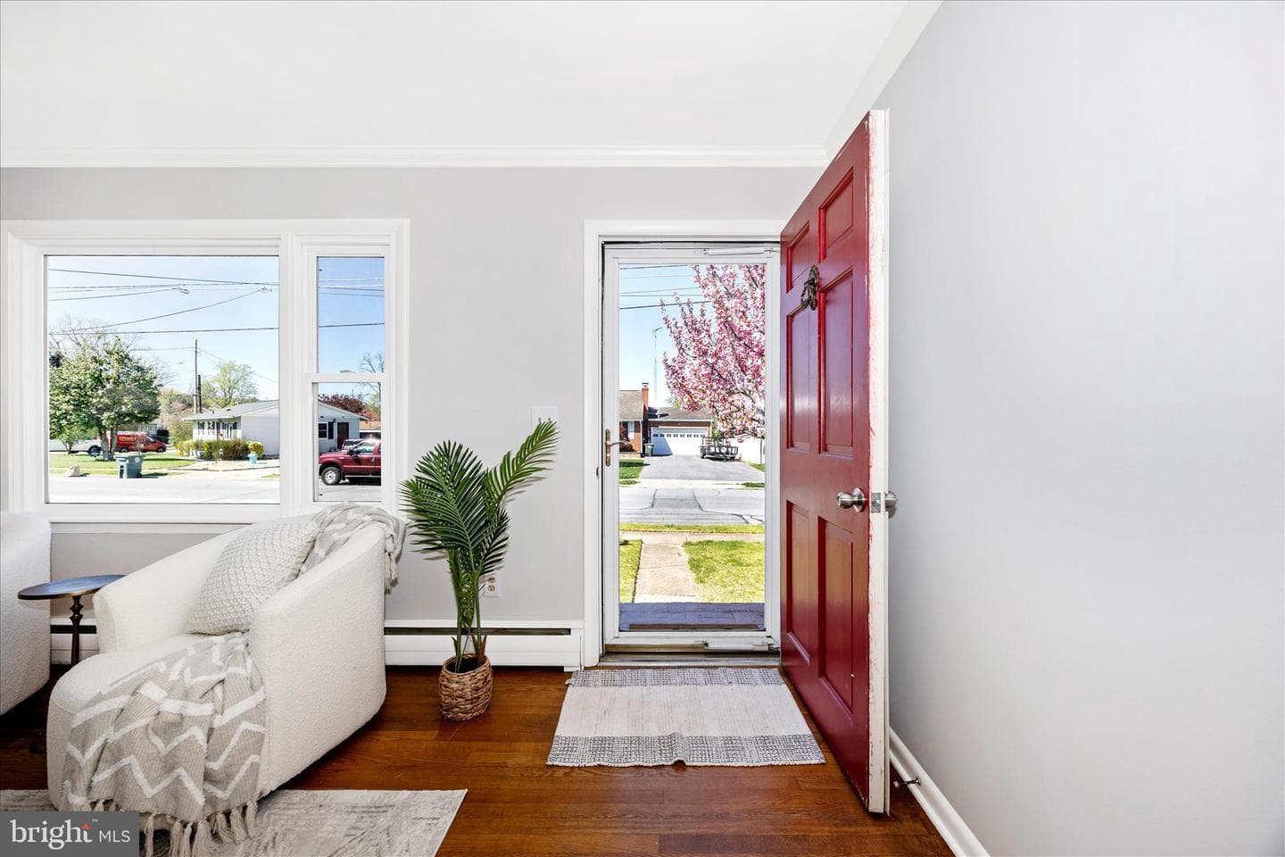 504 Valley Street photo 3