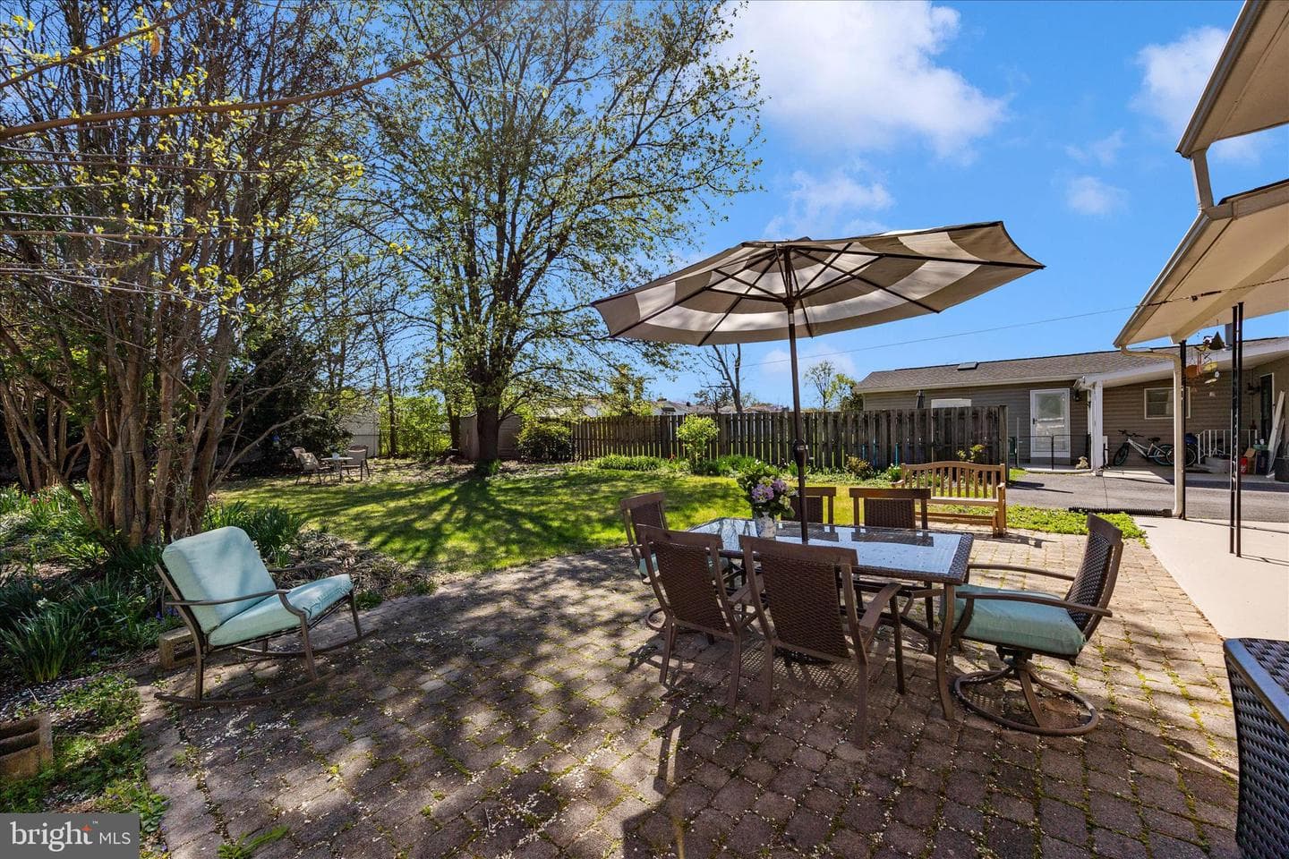 504 Valley Street photo 36