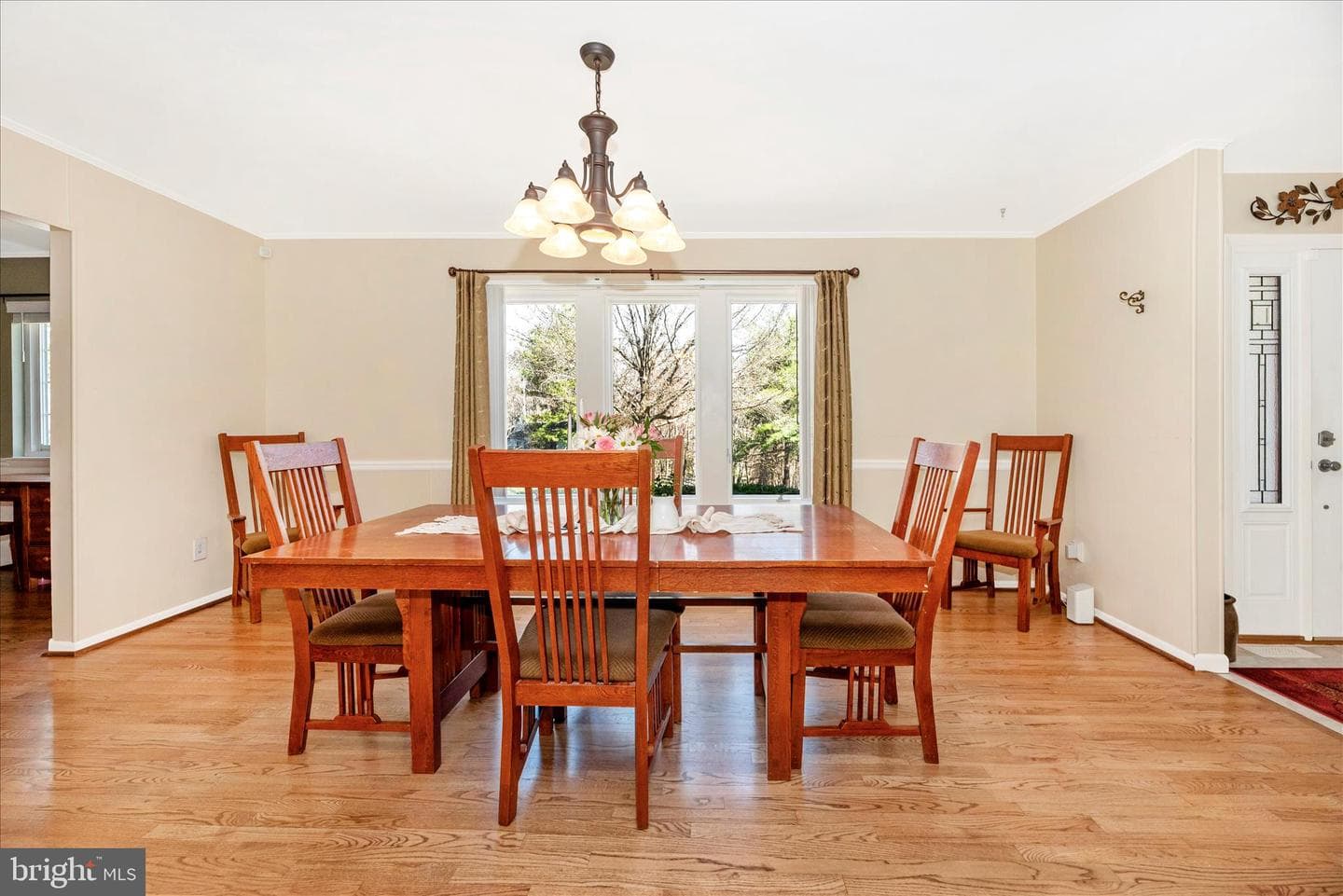 2726 Loch Haven Drive photo 3