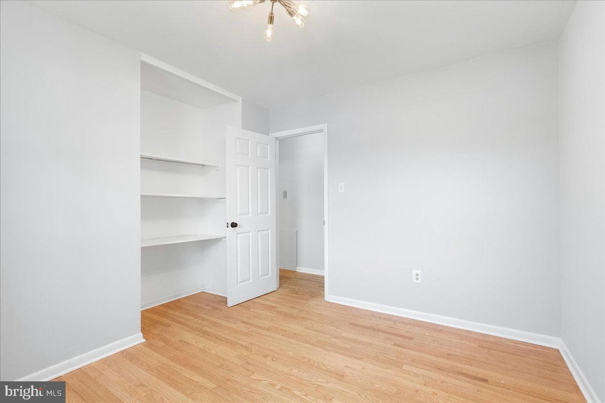 33 Fox Rock Drive photo 13