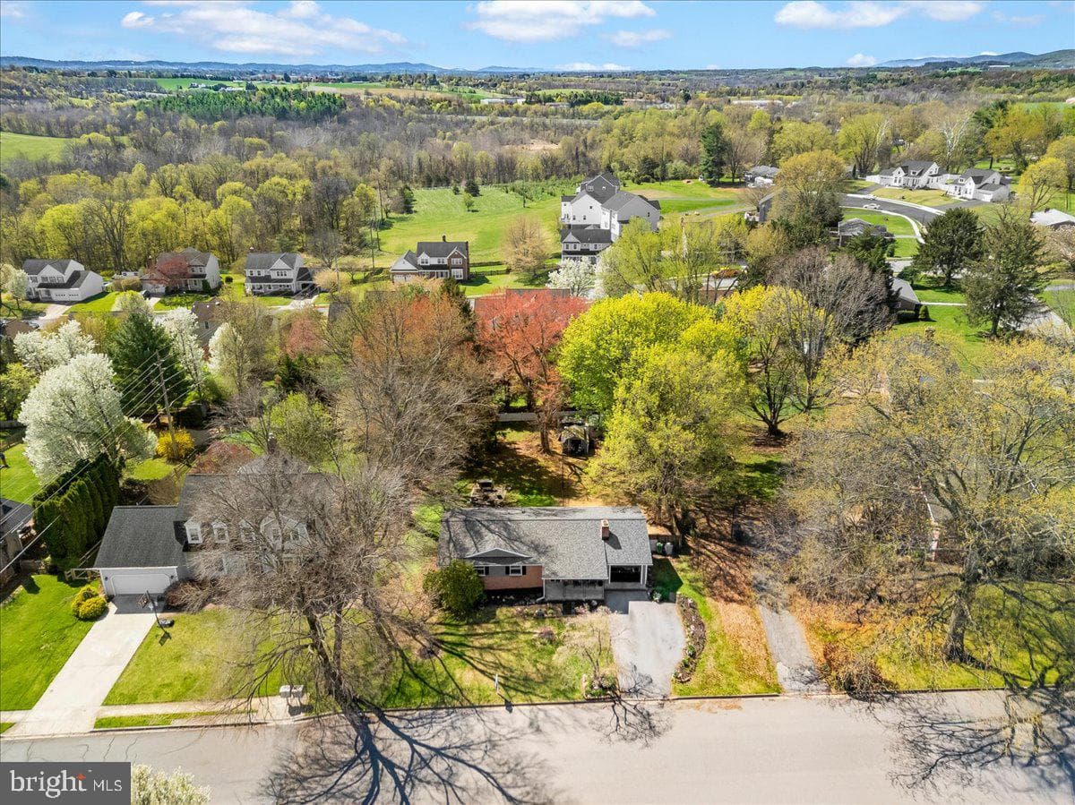 33 Fox Rock Drive photo 32