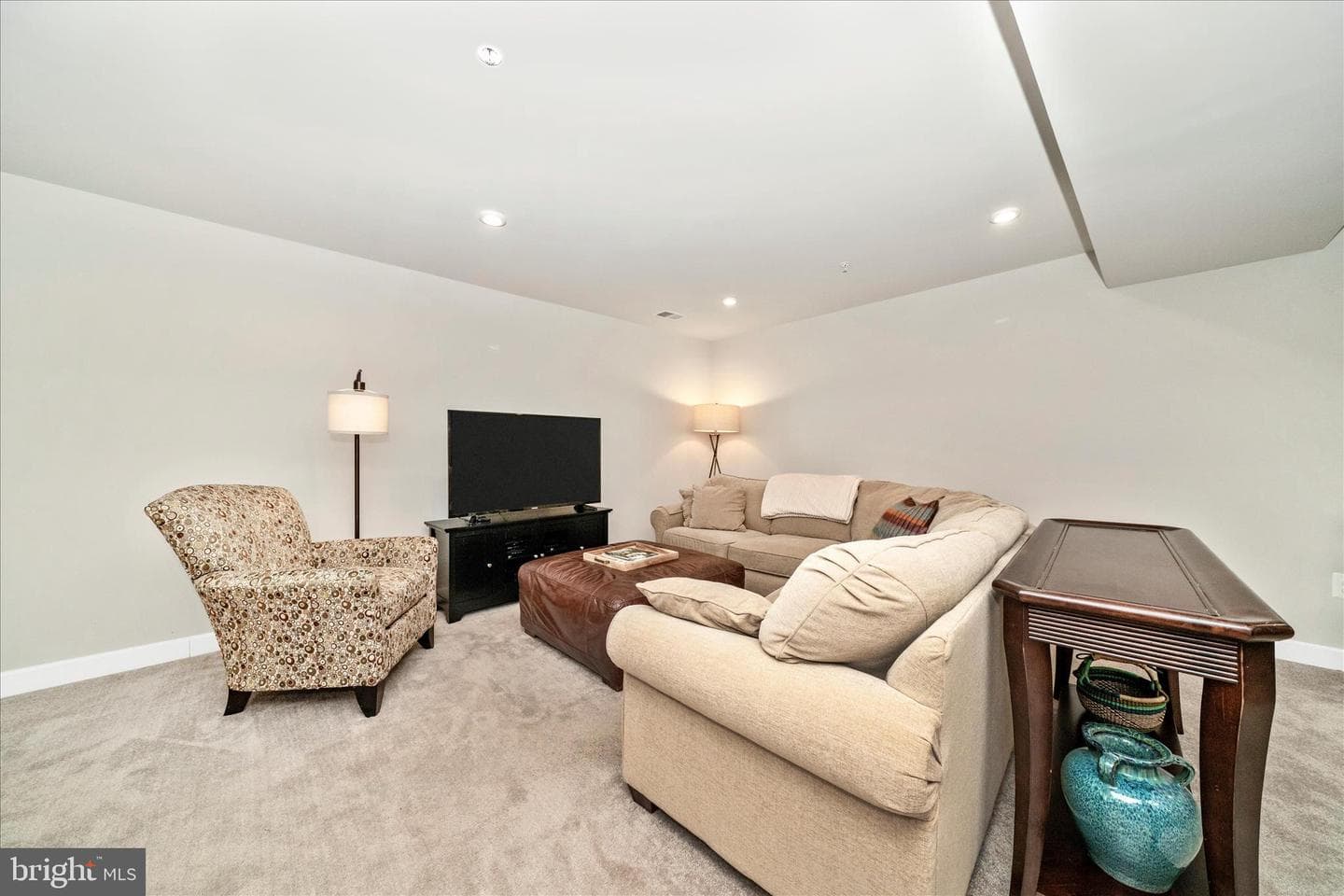 6443 Autumn Olive Drive photo 33