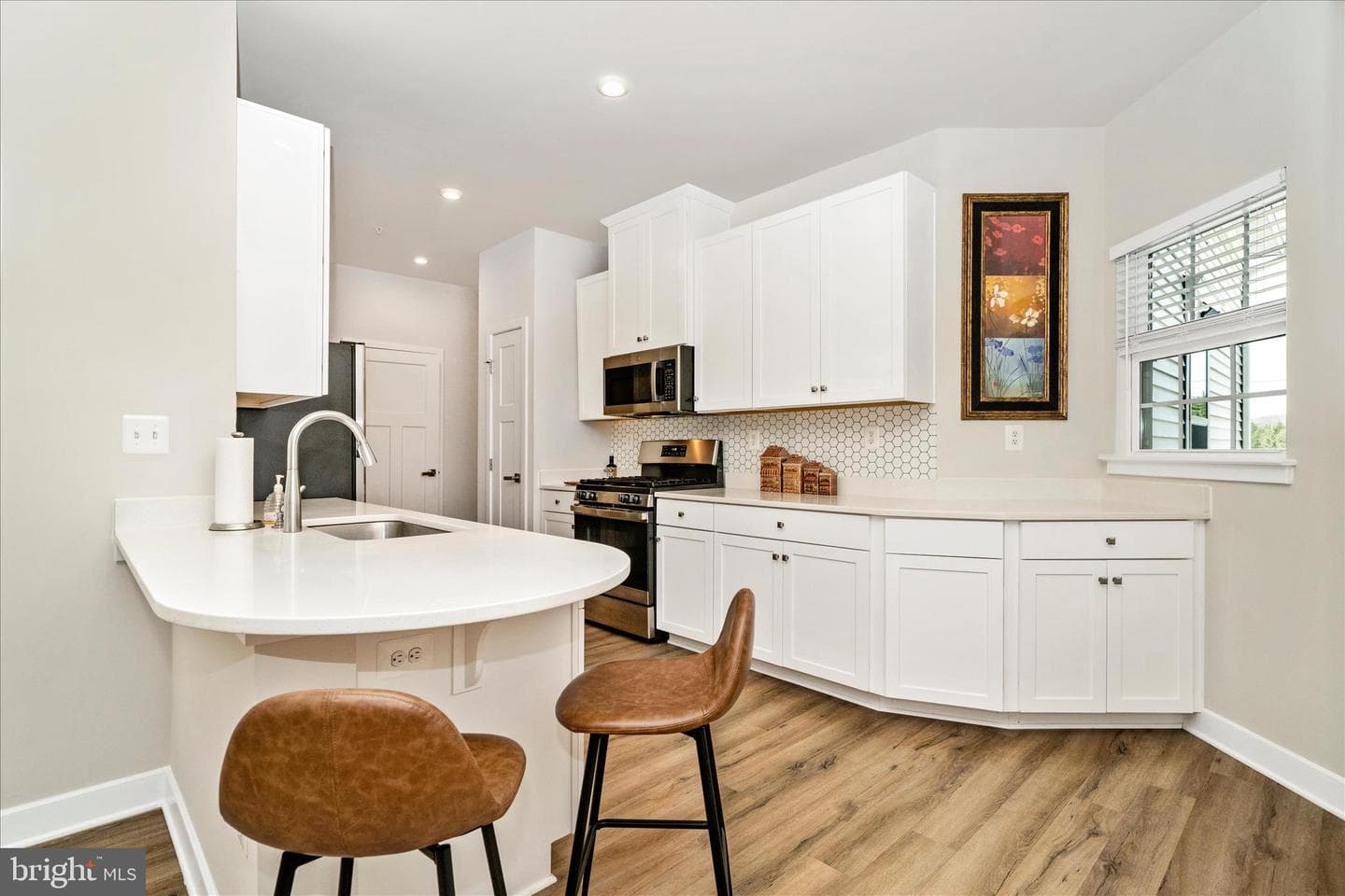 6443 Autumn Olive Drive photo 4