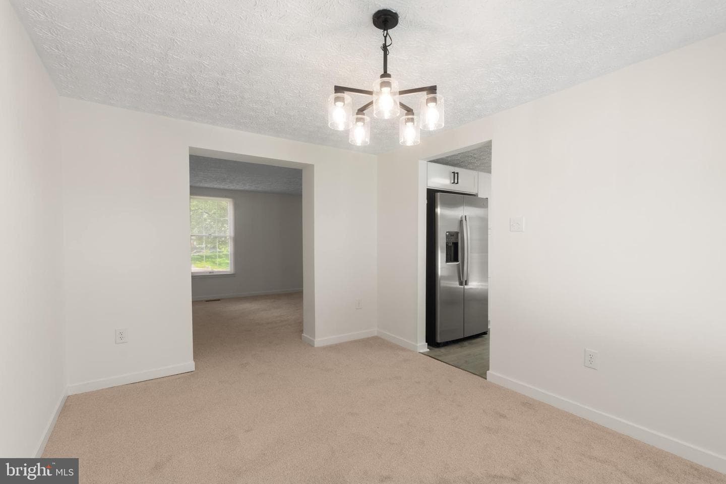 100 Albany Avenue E photo 15