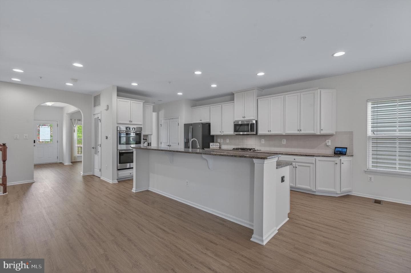 1423 Village Green Way photo 17