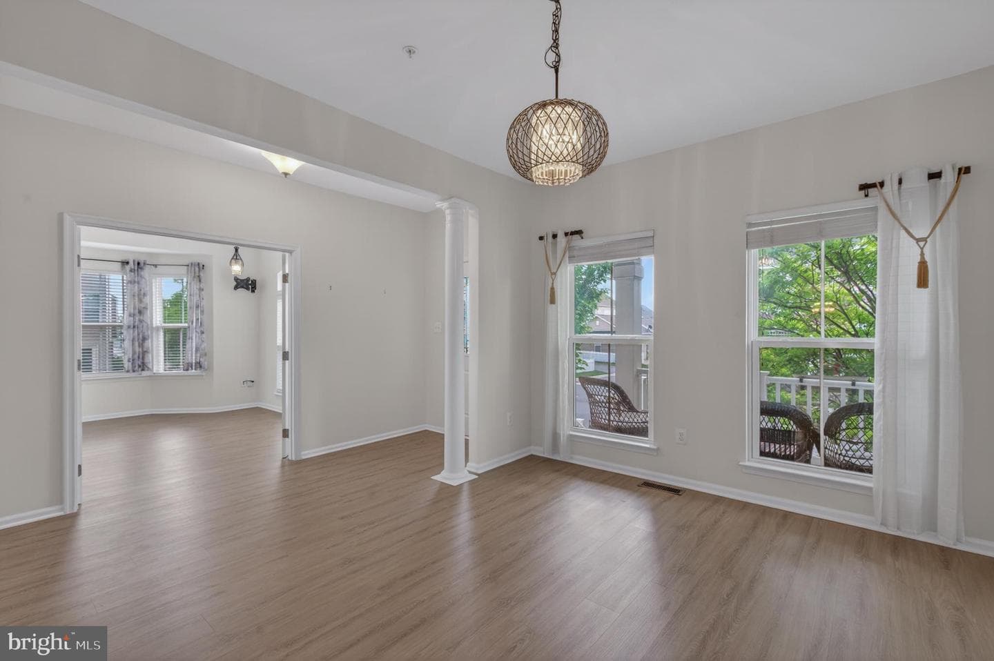 1423 Village Green Way photo 6