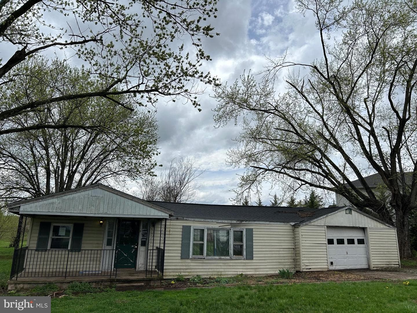 12632 Creagerstown Road photo 10