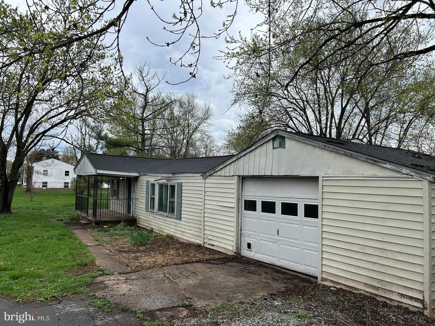 12632 Creagerstown Road photo 8