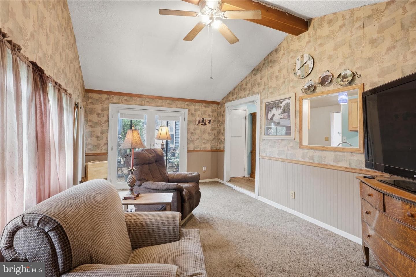 611 Tritapoe Dr photo 13