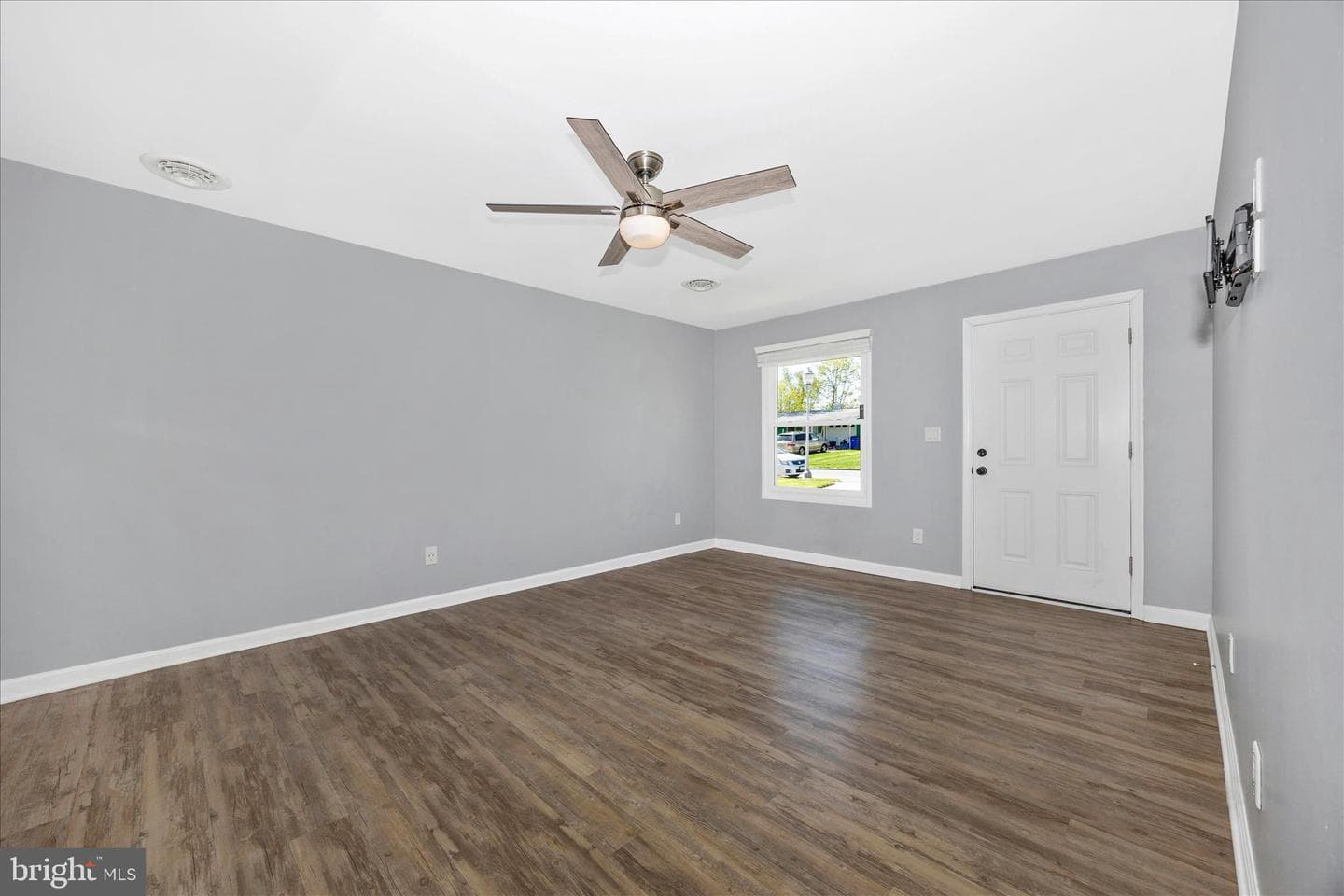 344 Catoctin Avenue photo 6
