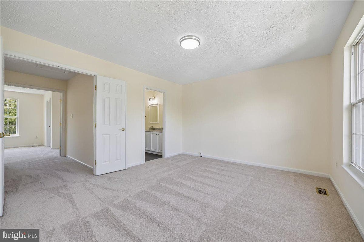 5481 Prince William Court photo 24