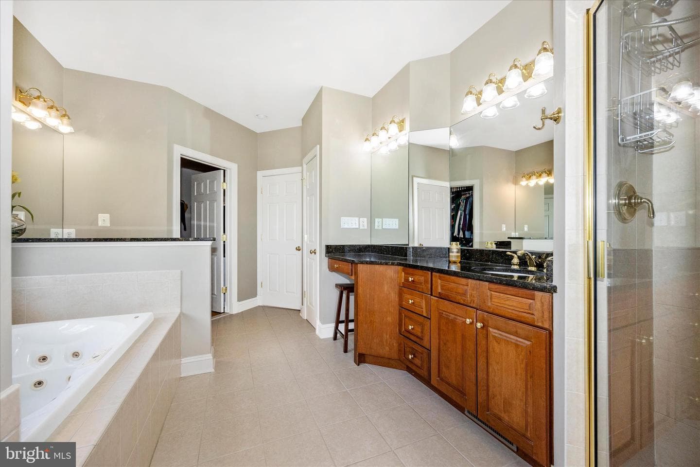 14746 New Windsor Road photo 26