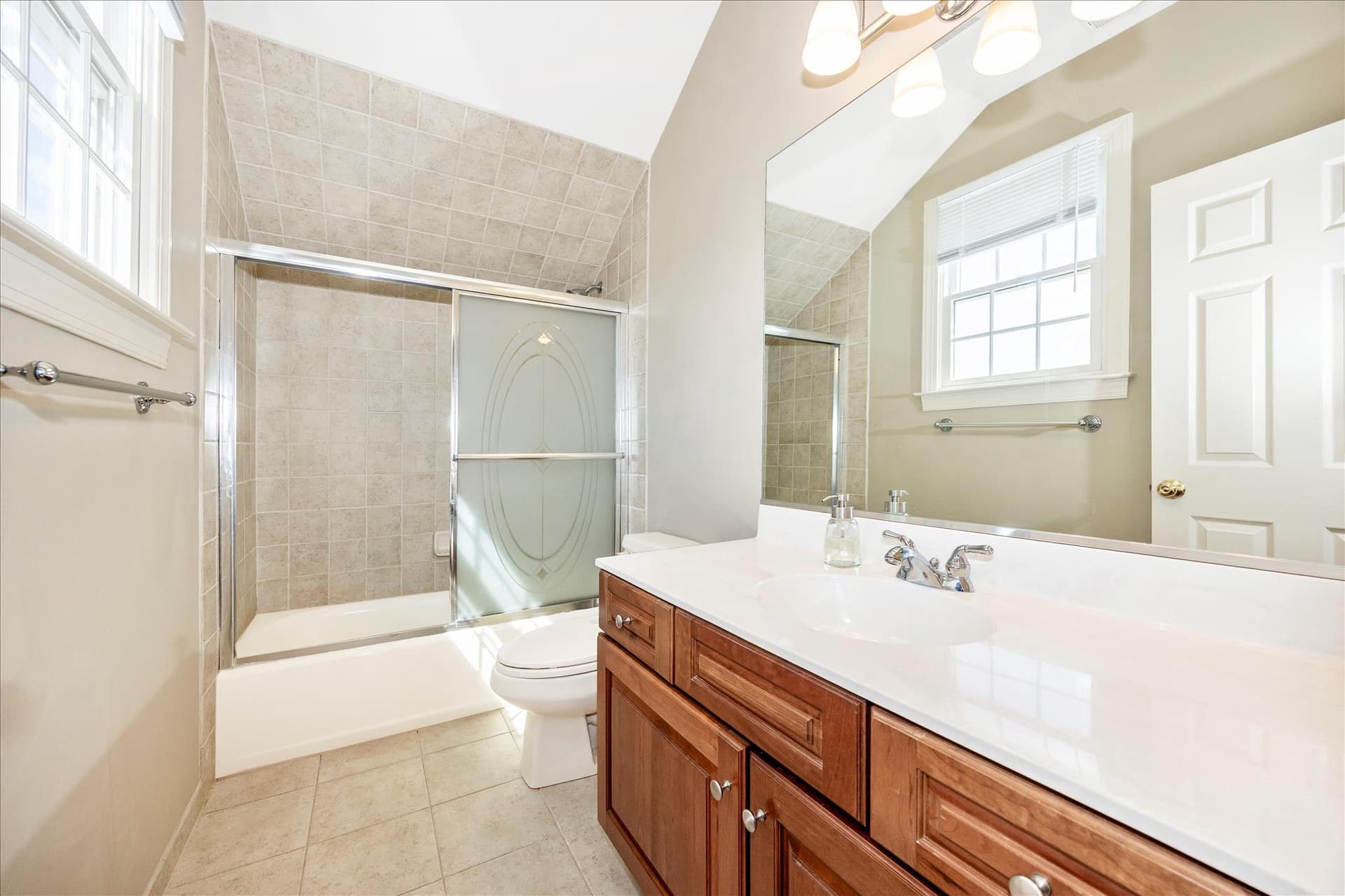 14746 New Windsor Road photo 36