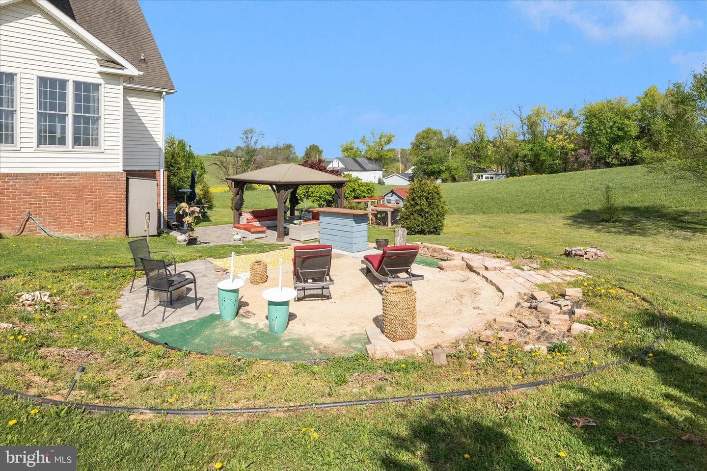 14746 New Windsor Road photo 52