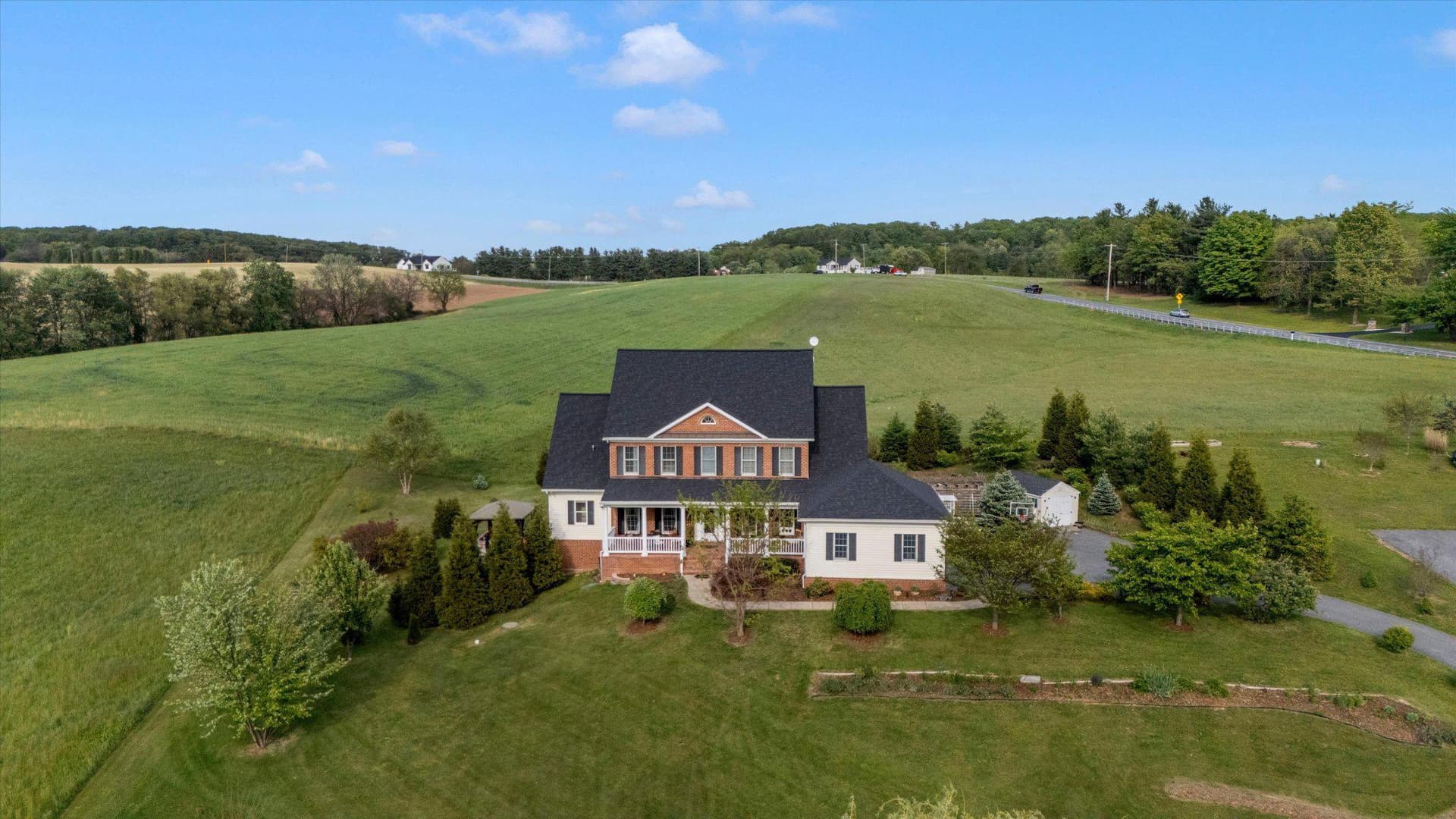 14746 New Windsor Road photo 63