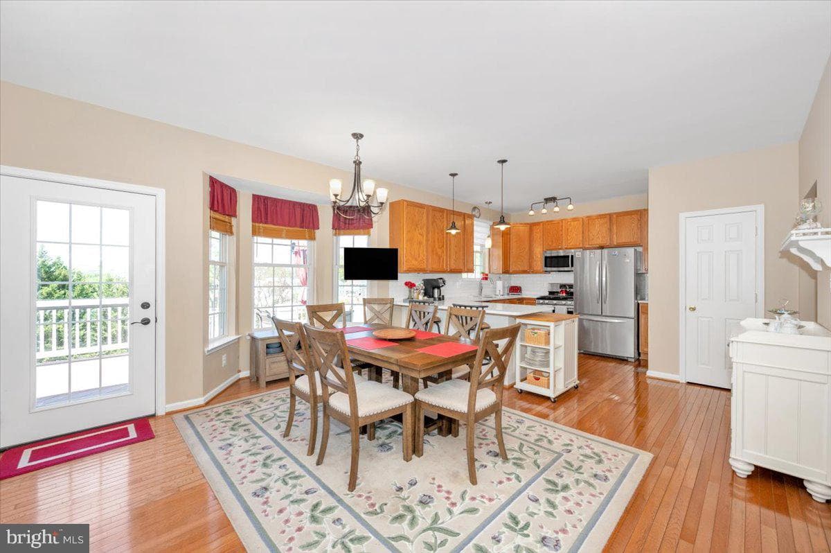 307 Washington Street photo 15