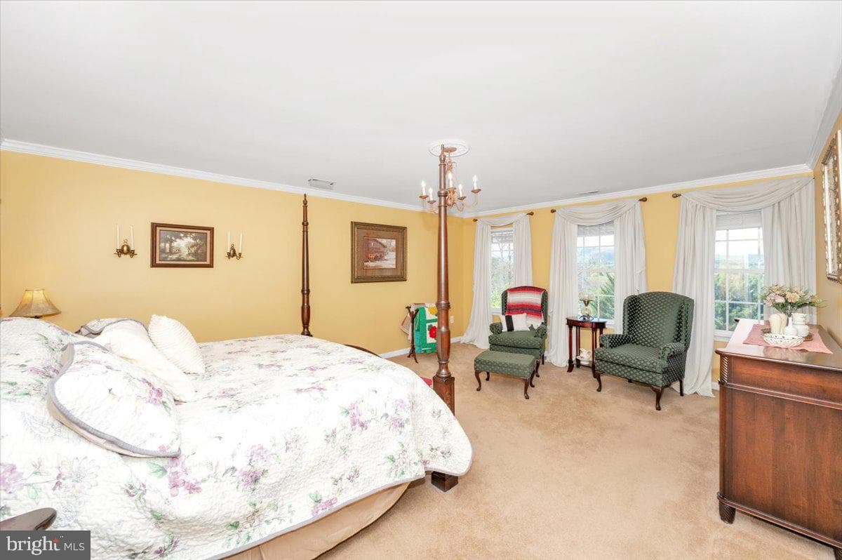 307 Washington Street photo 24