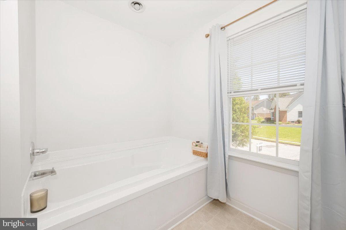 307 Washington Street photo 30