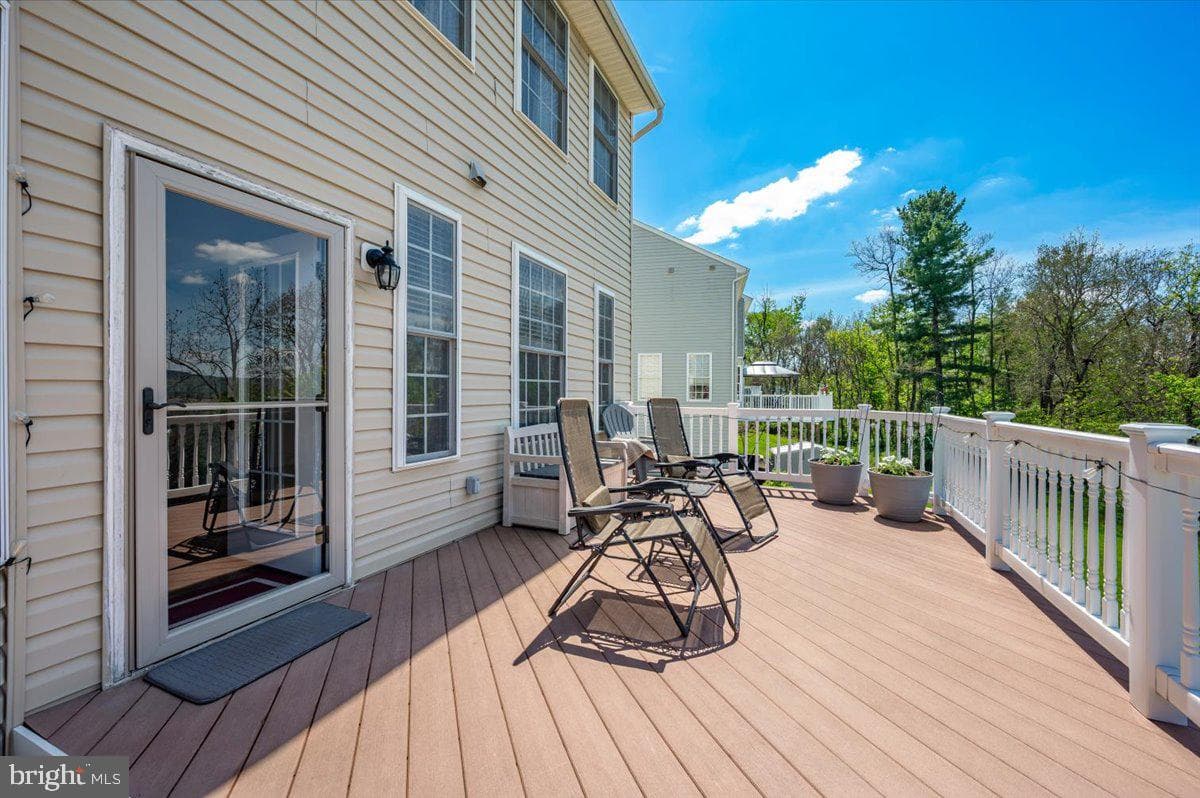 307 Washington Street photo 58