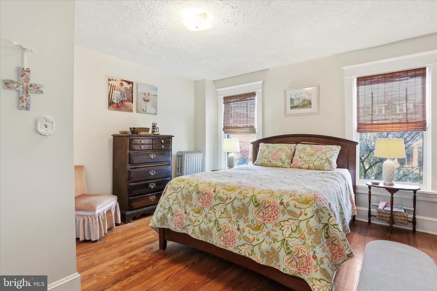 520 Elm Street photo 13