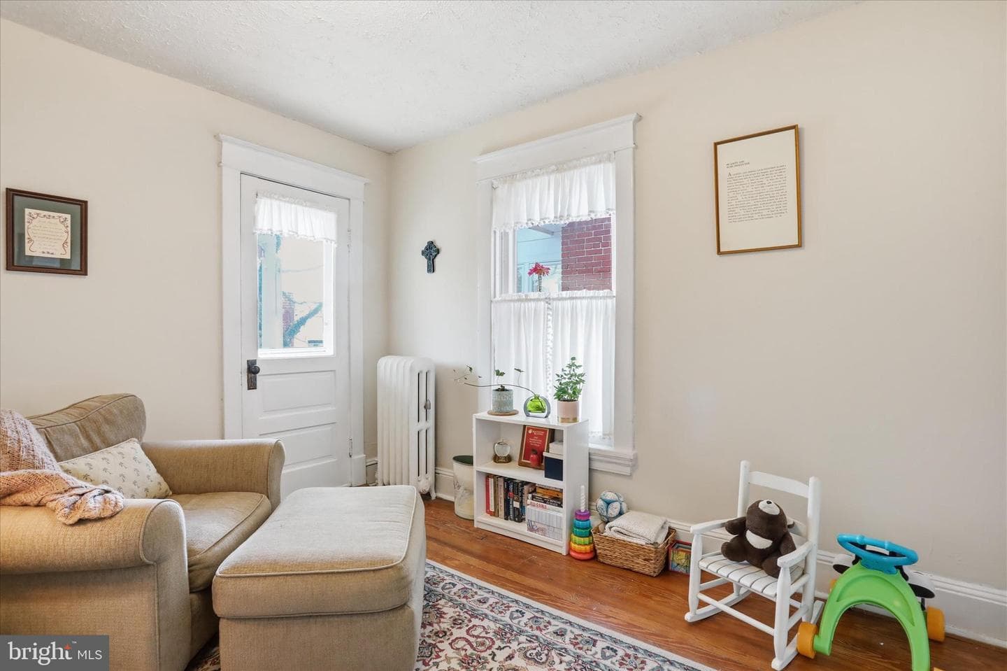 520 Elm Street photo 17