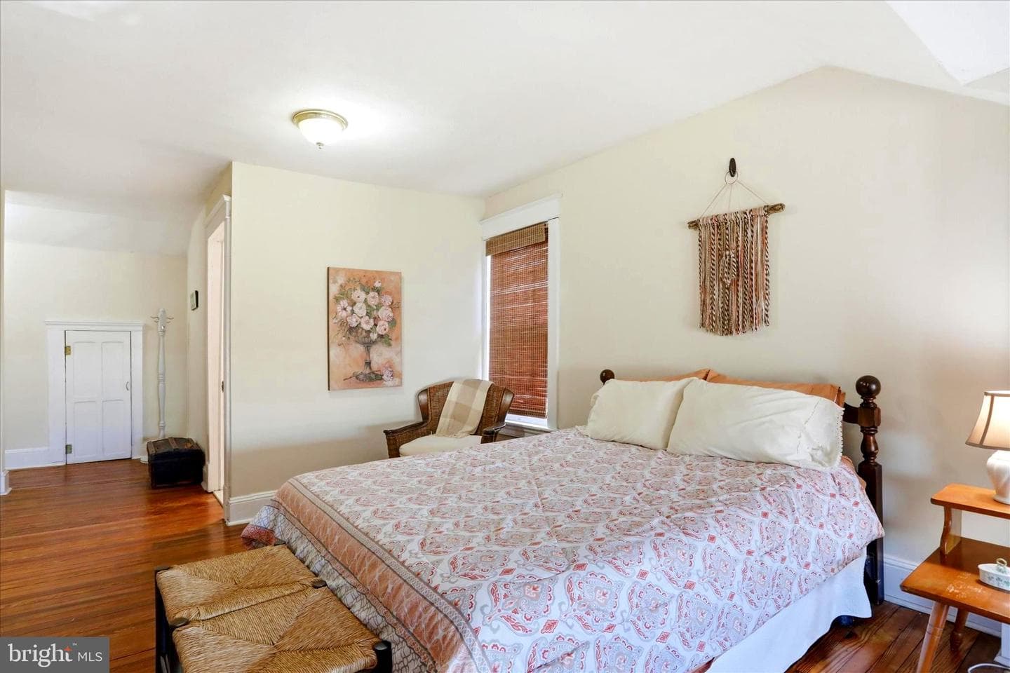 520 Elm Street photo 23
