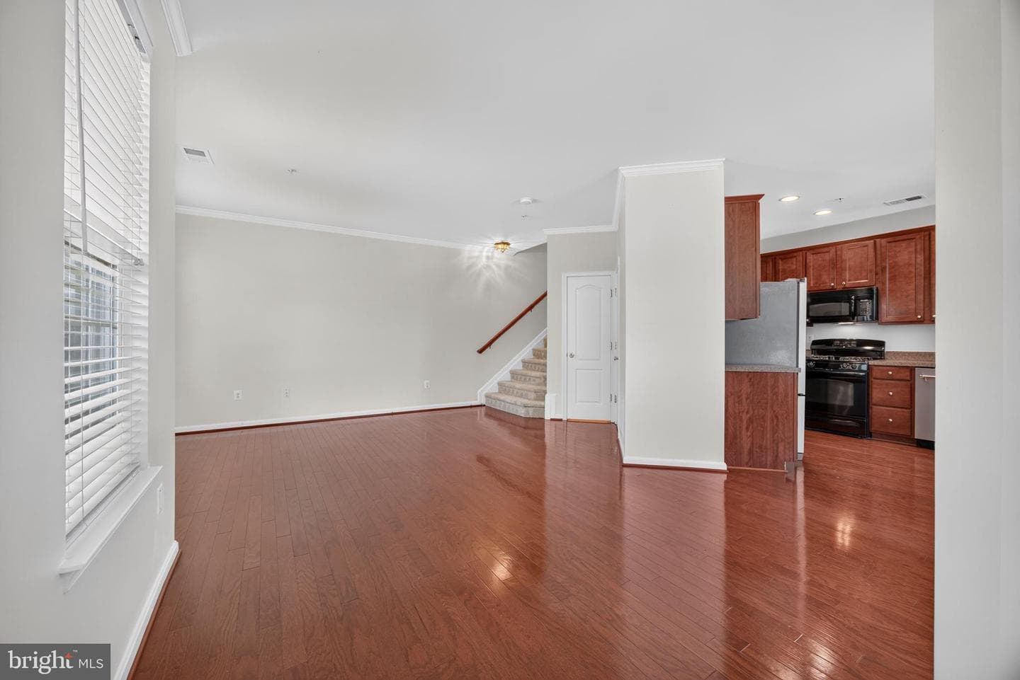 116 Mountain Creek Circle photo 3
