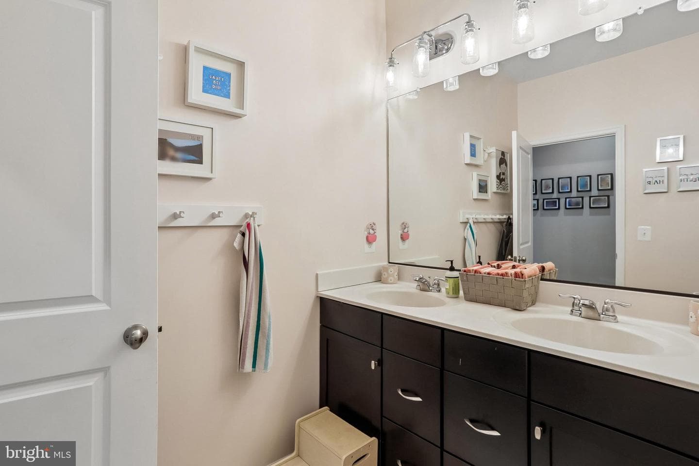 1109 Saxton Drive photo 30