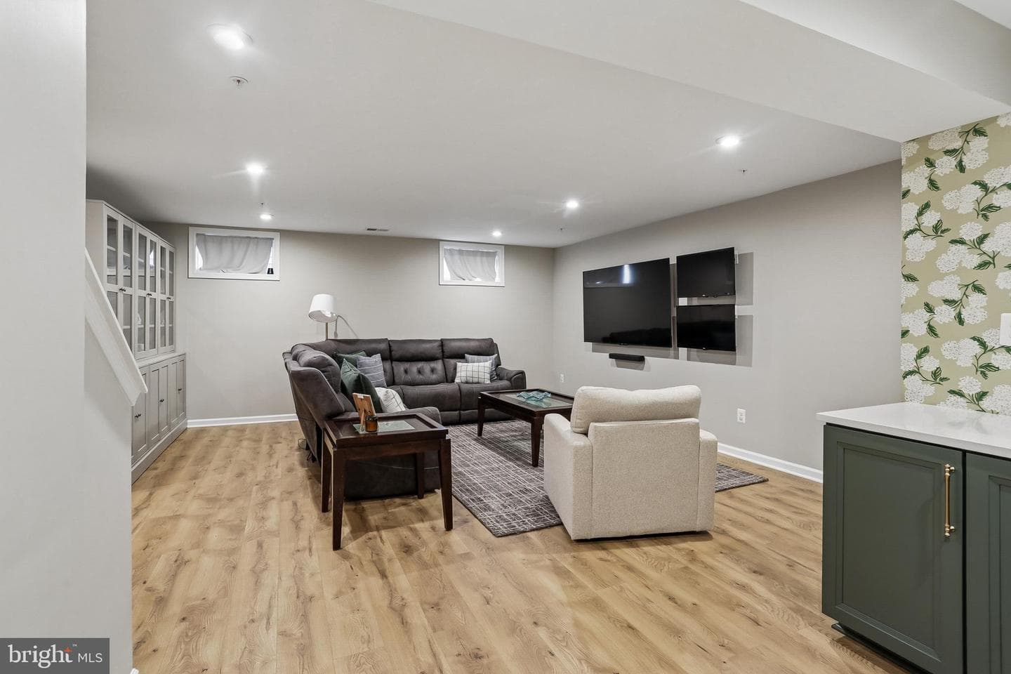 1109 Saxton Drive photo 34