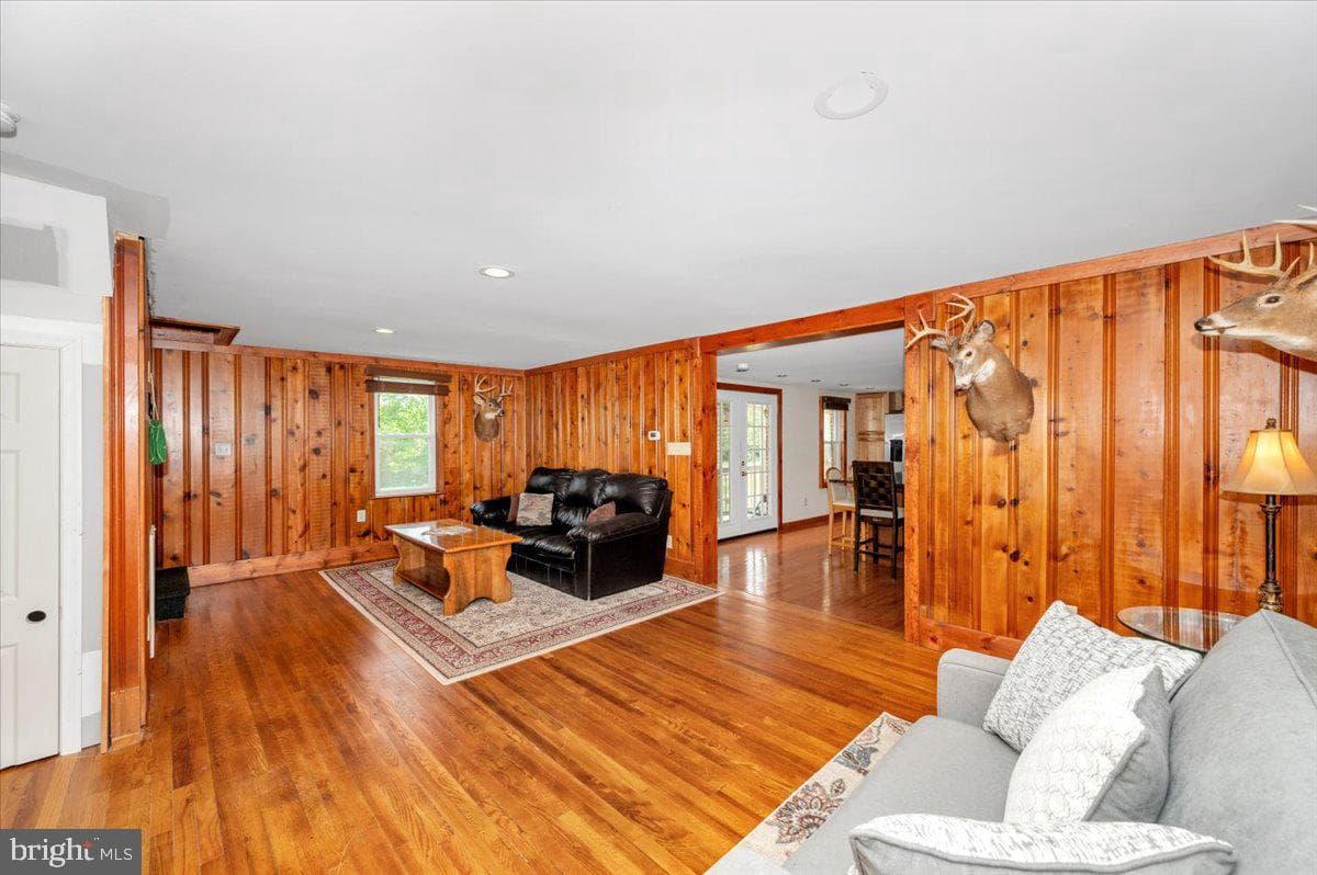 7010 Old Pryor Road photo 11