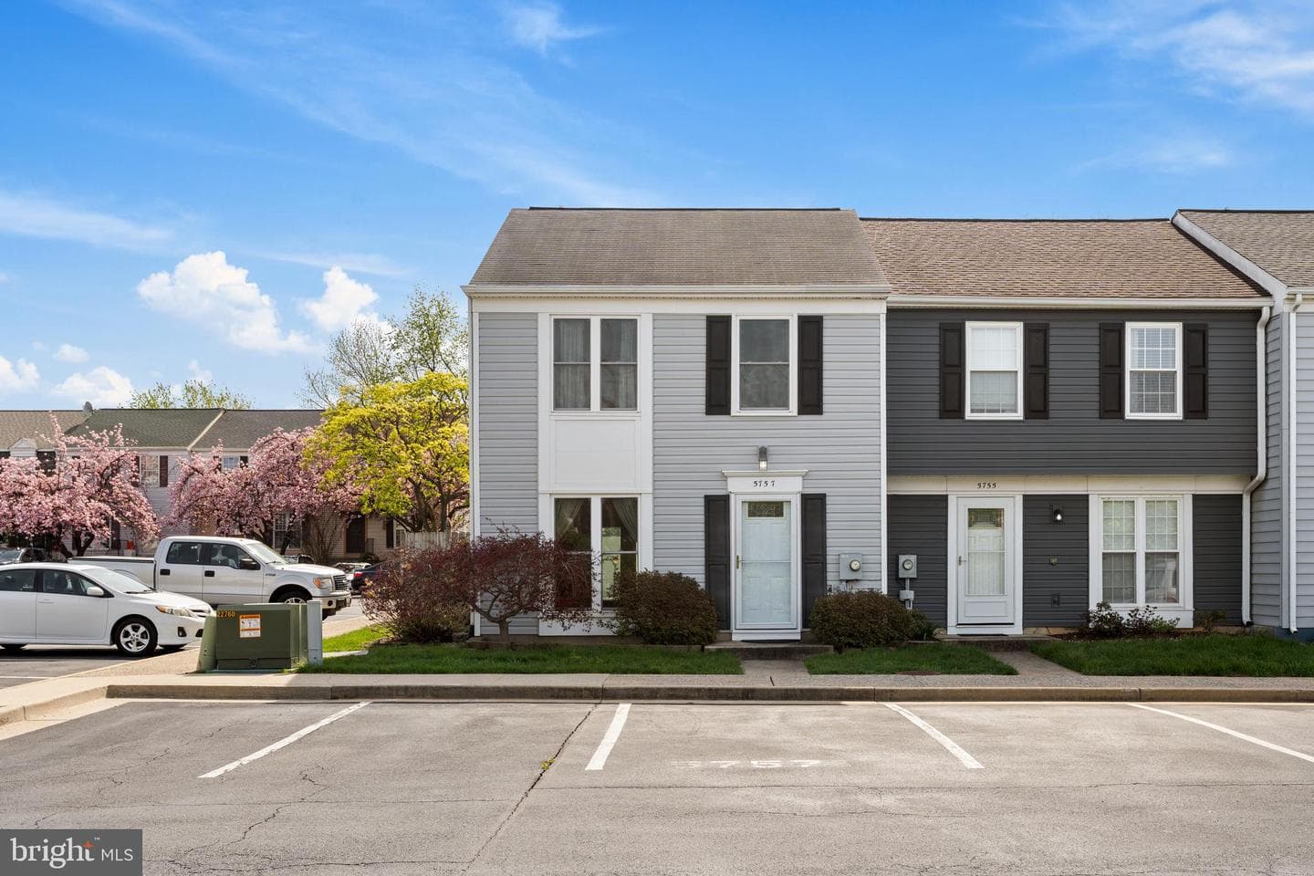 5757 Sunset View Lane