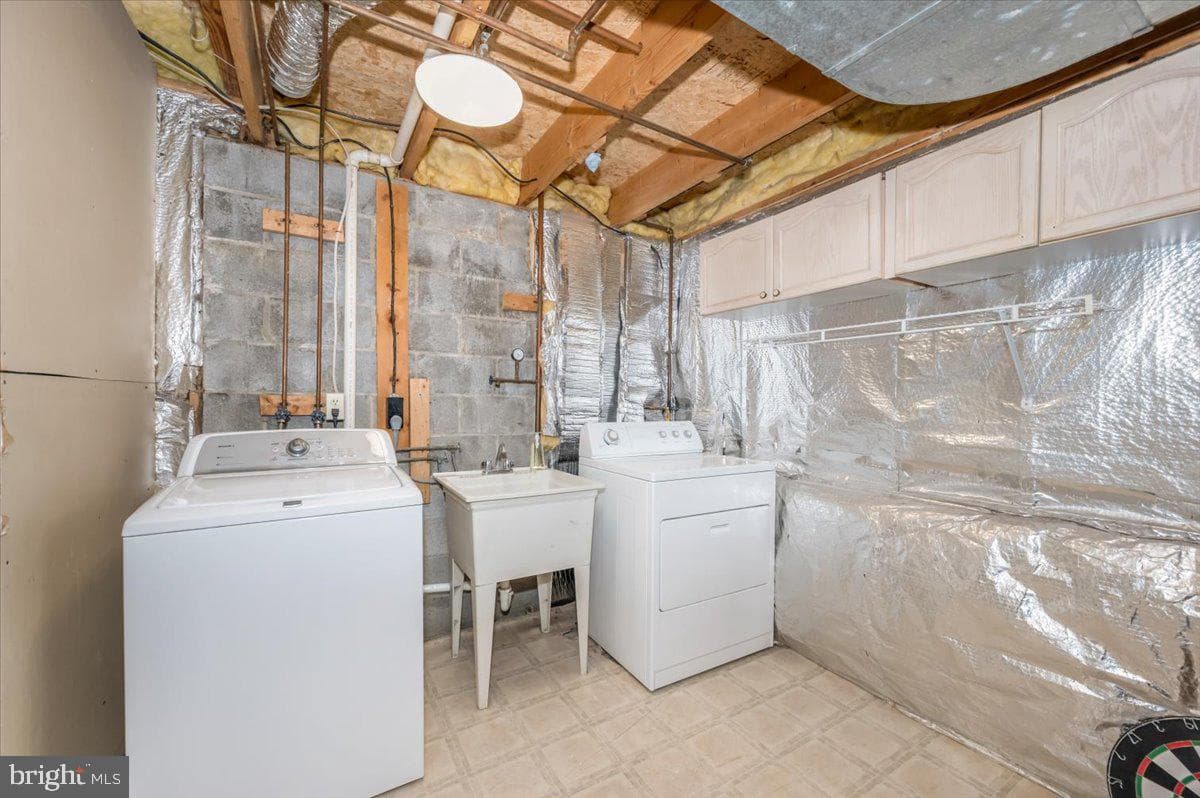 228 Heritage Court photo 47