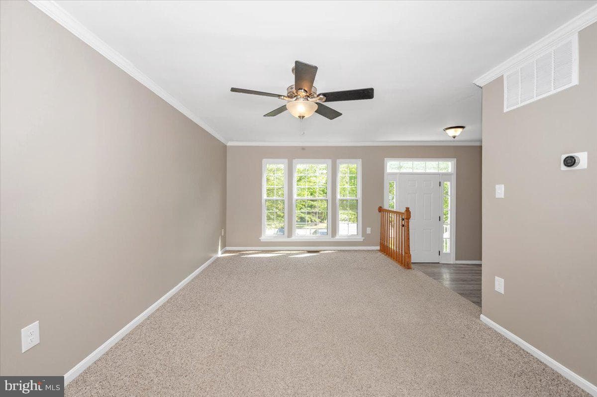 228 Heritage Court photo 8