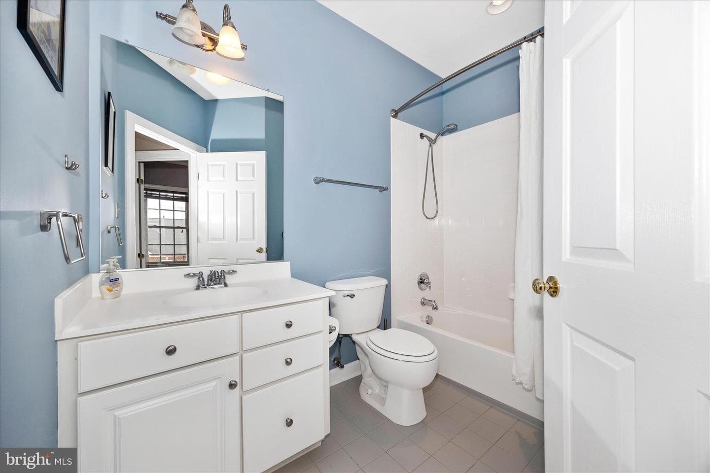 9441 Dunraven Street photo 30