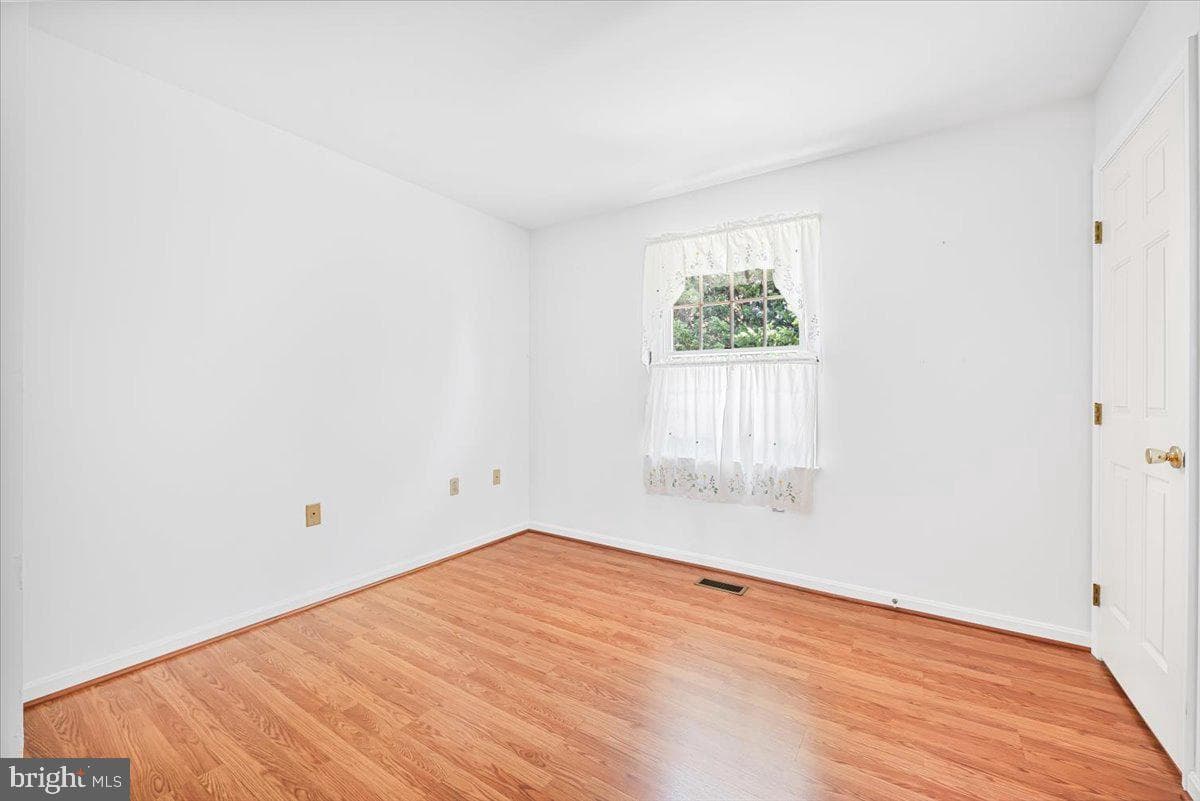 211 Deer Run Drive photo 23