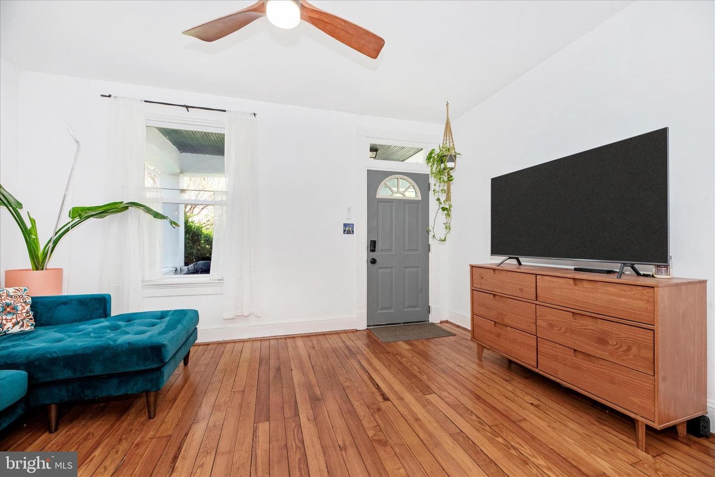 729 Motter Avenue photo 3