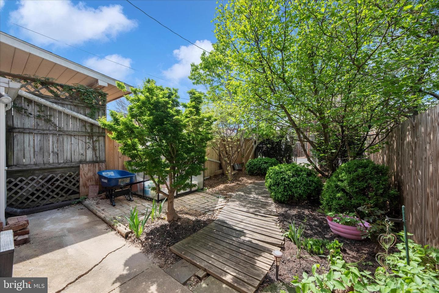 729 Motter Avenue photo 43