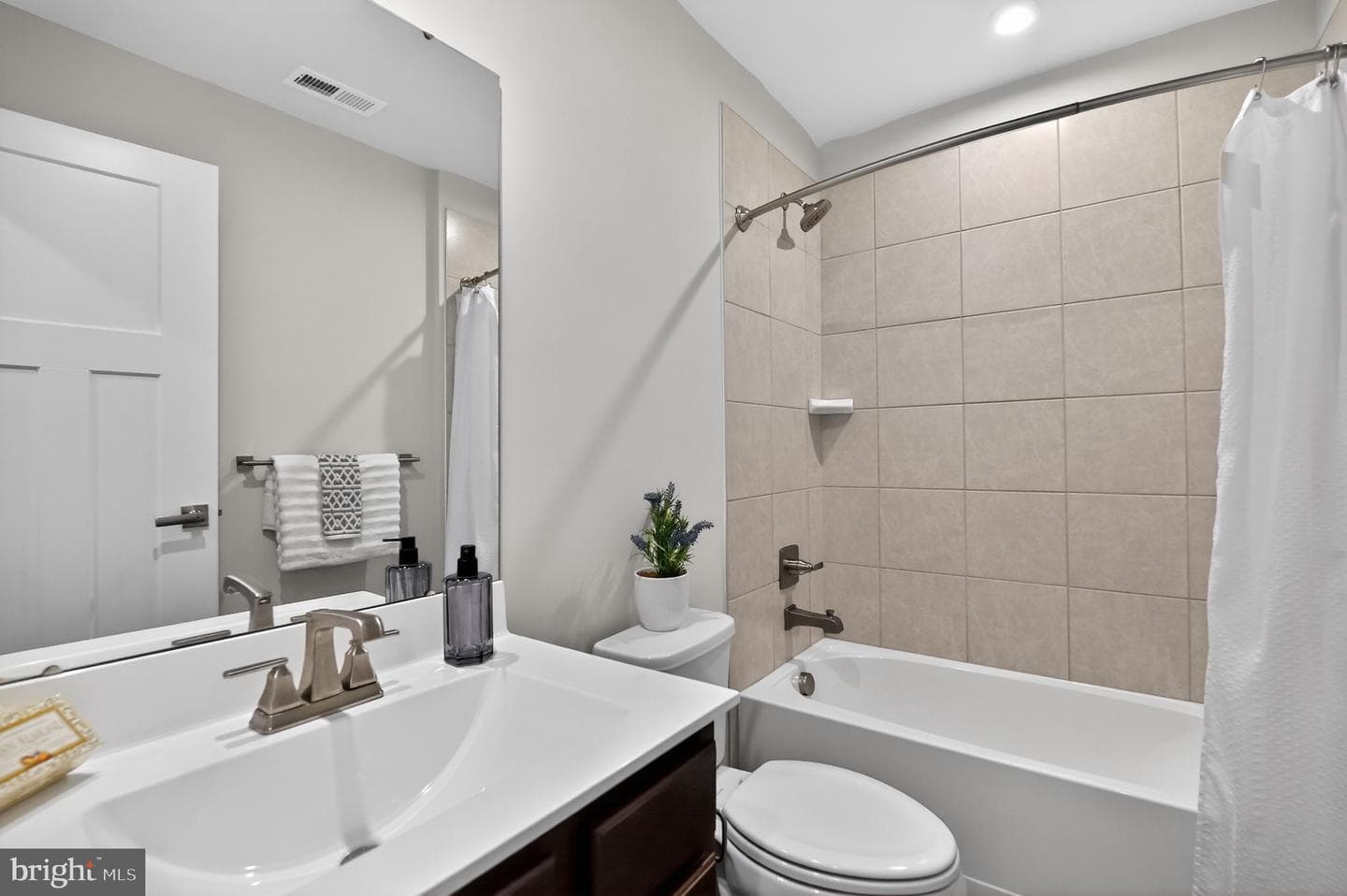 6638 Ballenger Run Boulevard photo 14