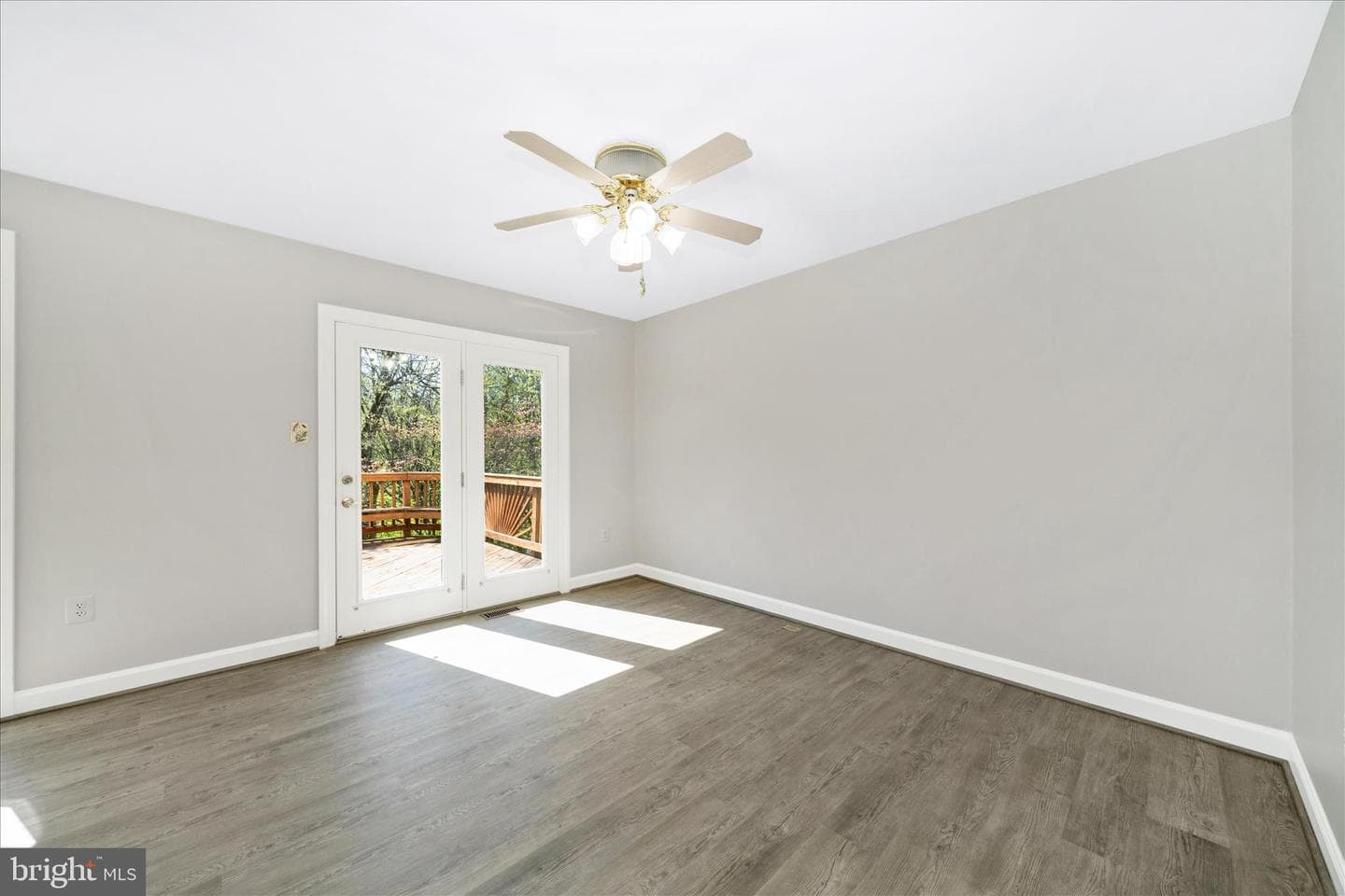5246 Bamburg Court photo 18