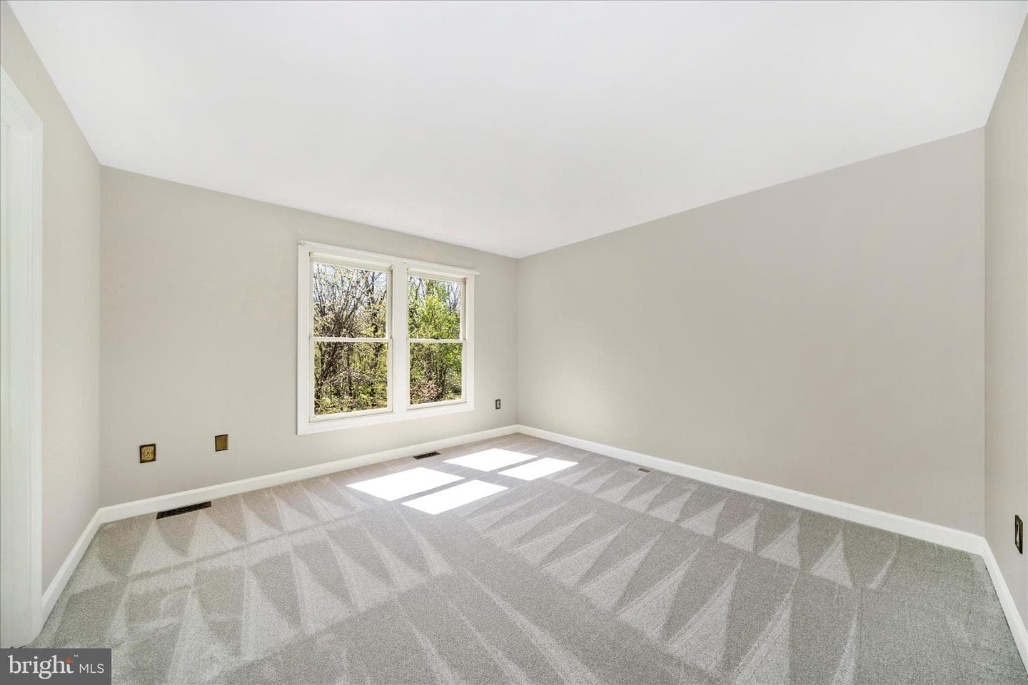 5246 Bamburg Court photo 28