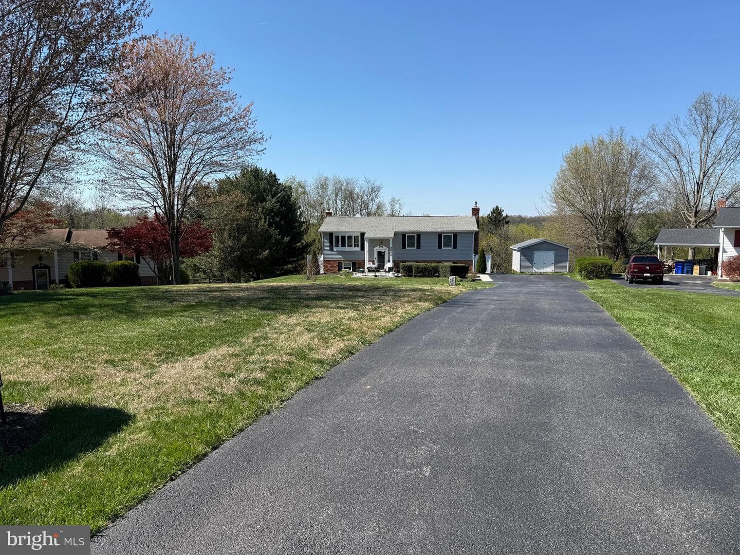 5010 Lee Hill Circle photo 4