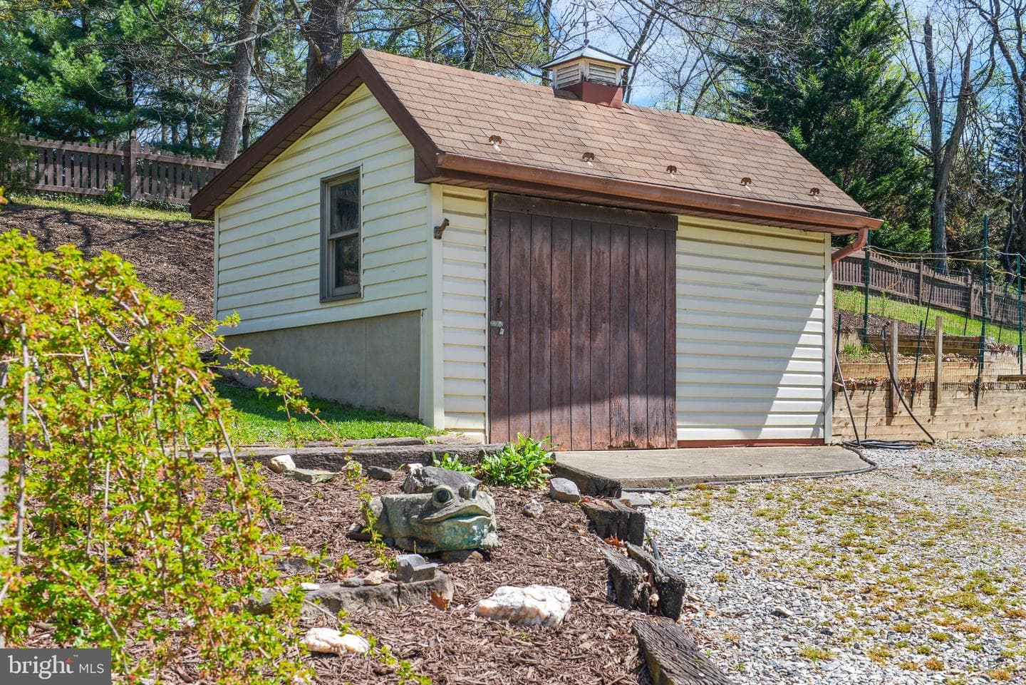 7914 Mount Pleasant Court E photo 14
