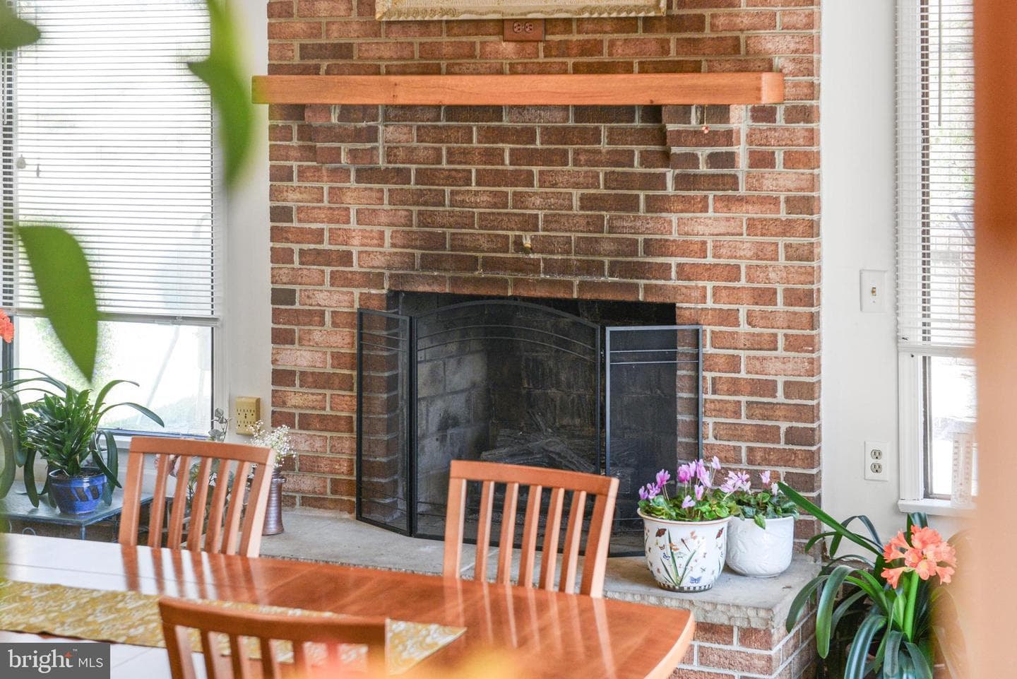 7914 Mount Pleasant Court E photo 18
