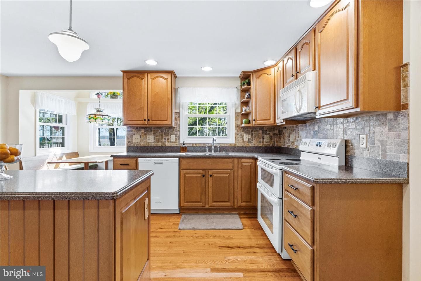 5905 Char Leigh Circle photo 12