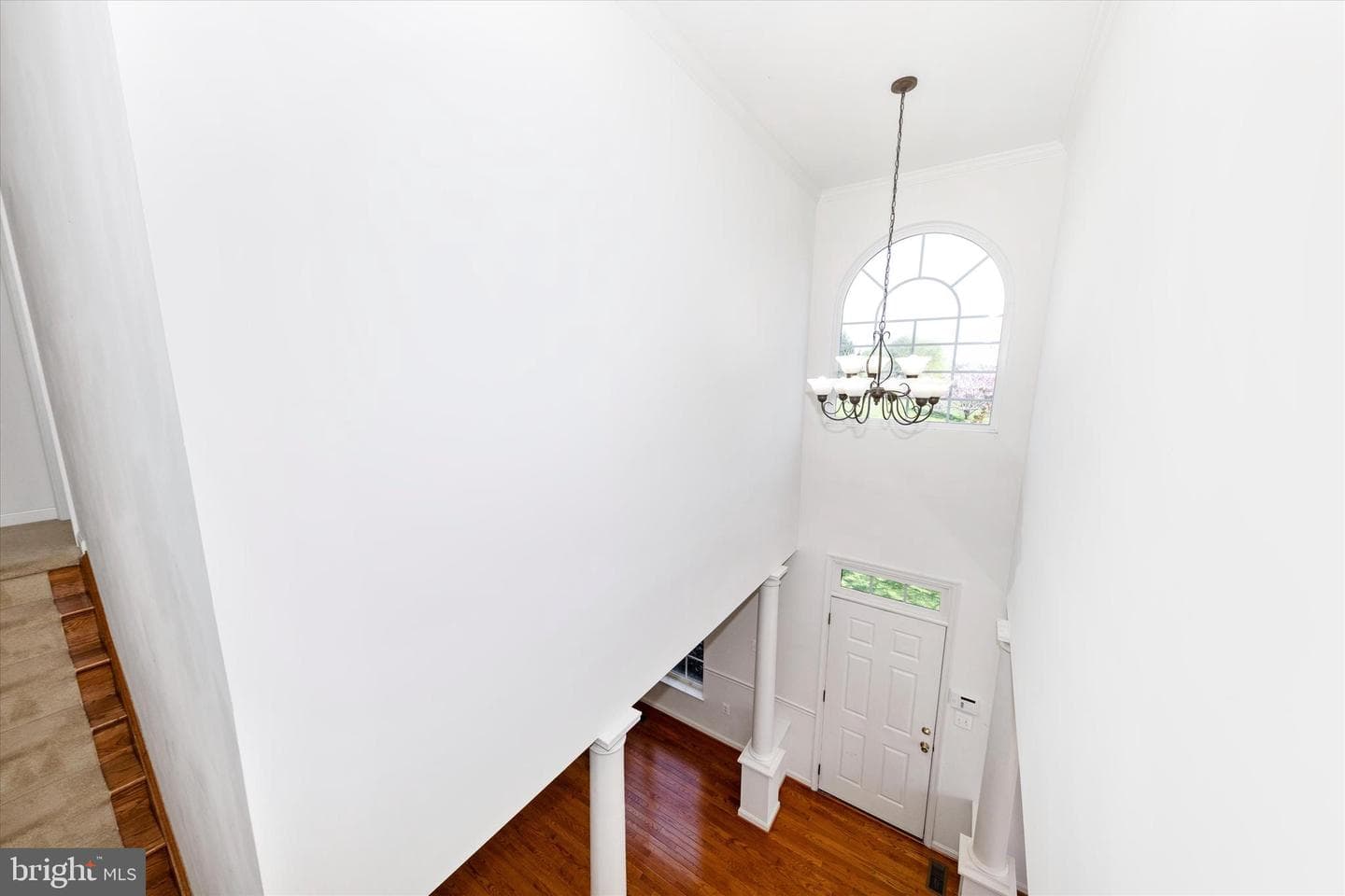 100 Sunlight Drive photo 11