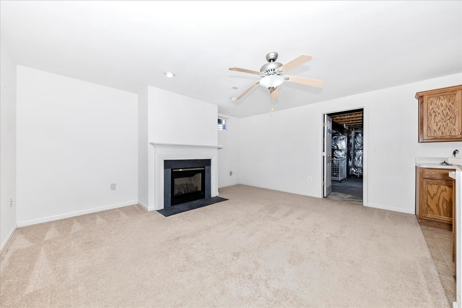100 Sunlight Drive photo 26