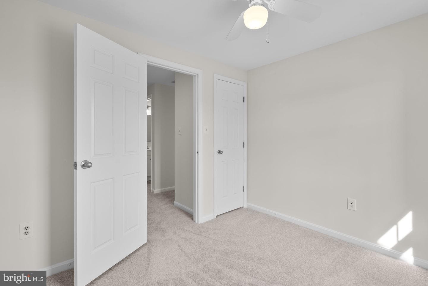 8037 Waterview Court photo 15
