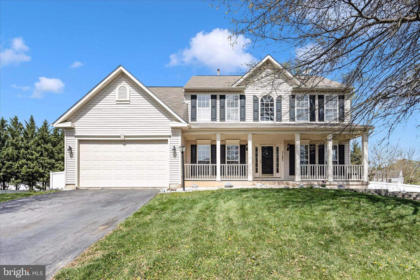 5168 Tiverton Court photo 1