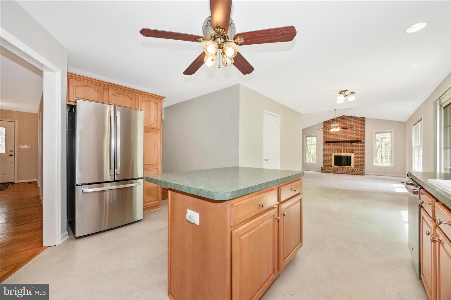 10393 Liberty Road photo 23