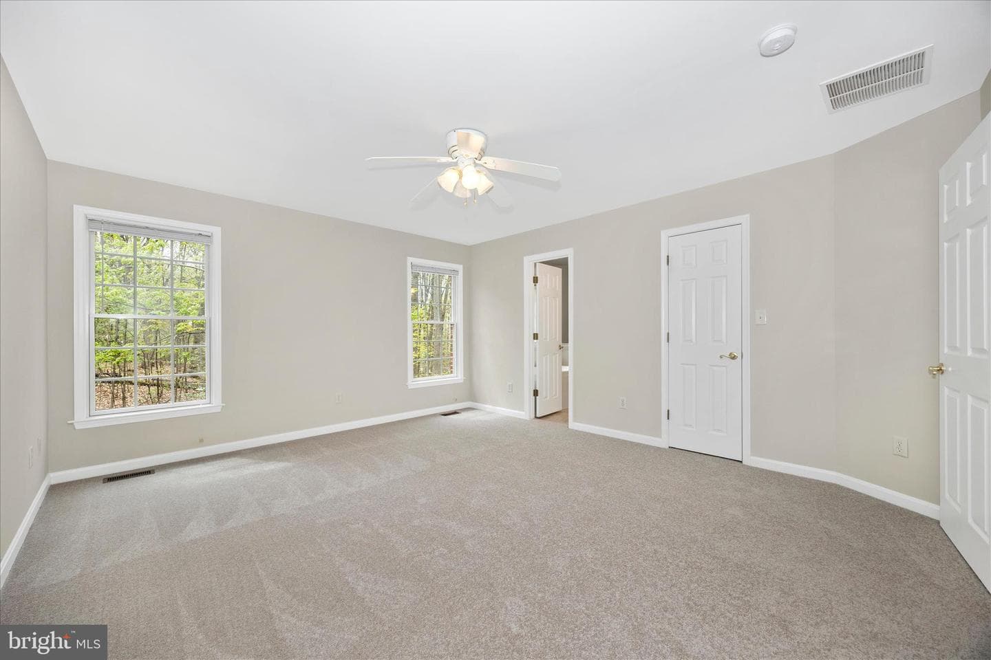 10393 Liberty Road photo 28